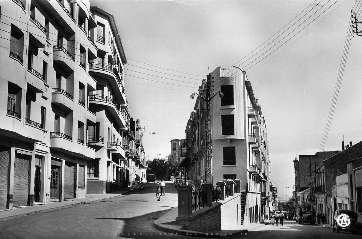 Tiaret 502- Bd Clemenceau COLLECTION DES AMIS DE ND DE SANTA CRUZ.jpg